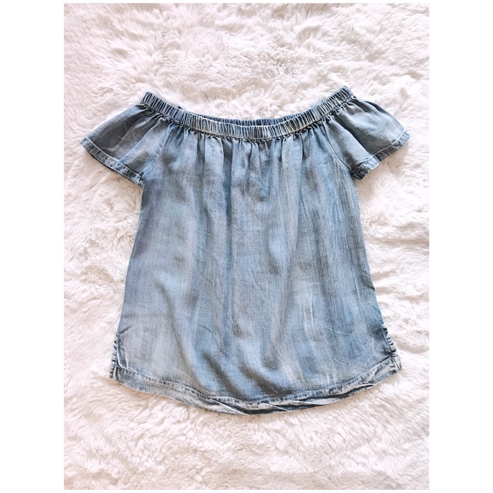 Like New | Velvet Heart ❤️ from Nordstrom | Small | Chambray Off Shoulder Sleeve